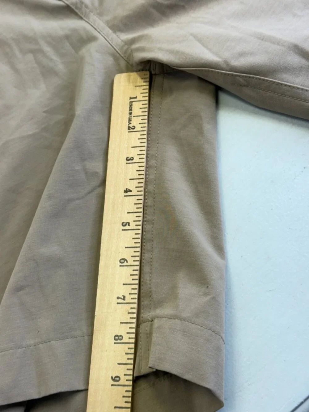 Faherty All Day Shorts Mens 40 Khaki Tan Performance Stretch Casual Lightweight